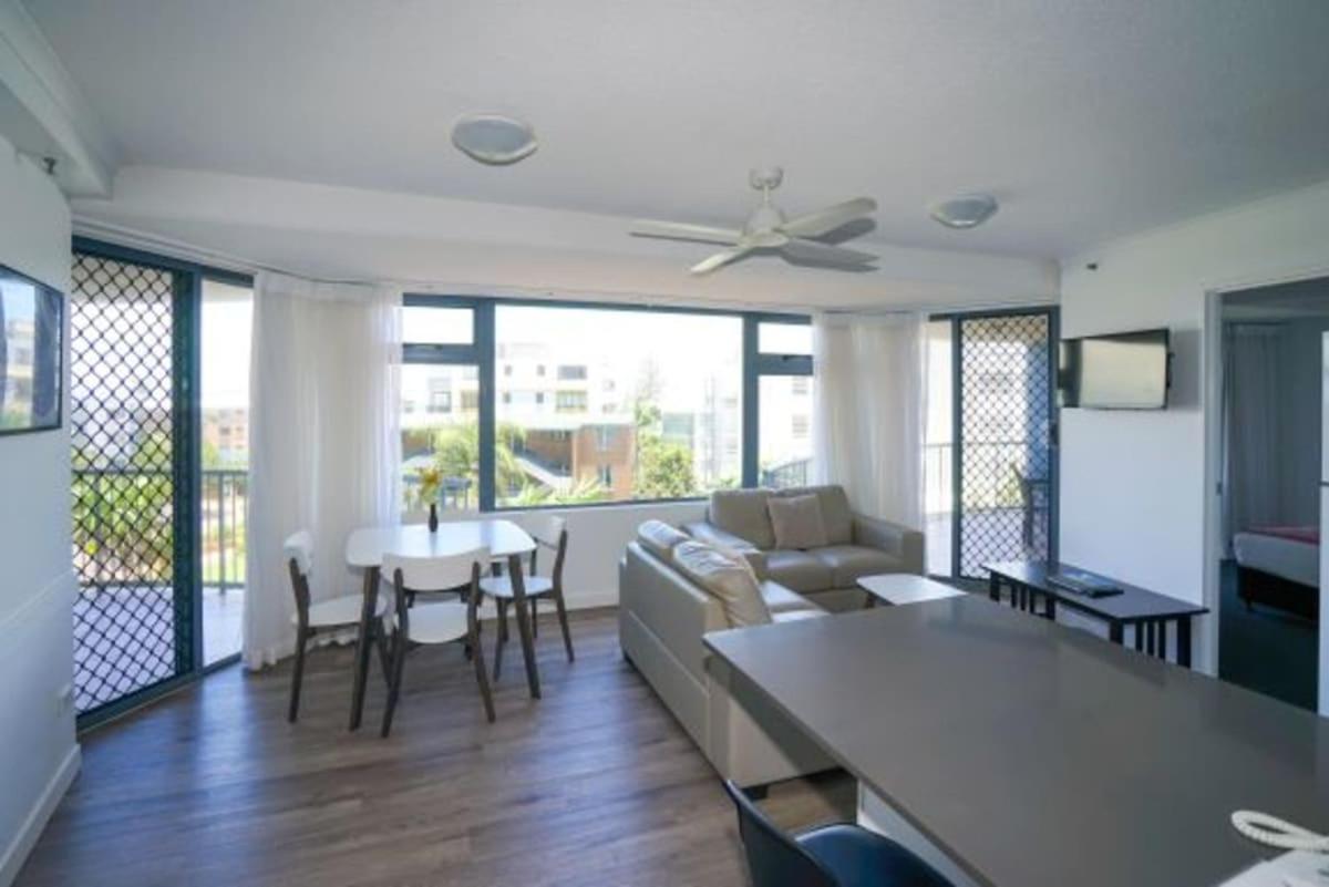 Centrepoint Apartments Καλούντρα Εξωτερικό φωτογραφία